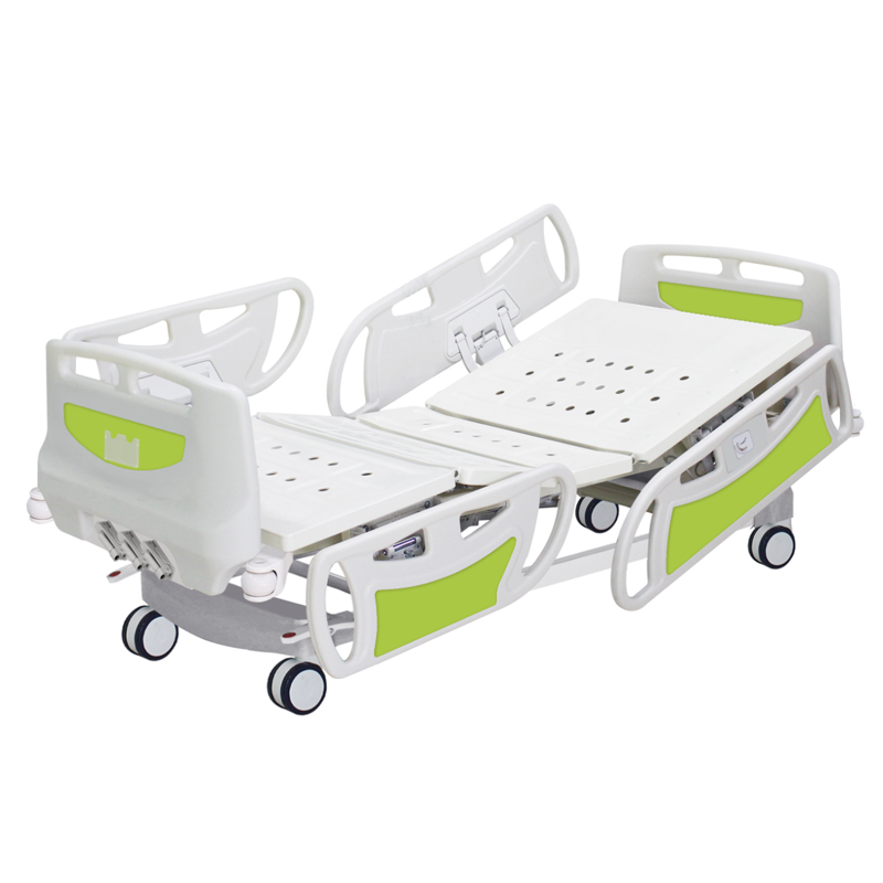 3-Crank Manual Hospital bed 